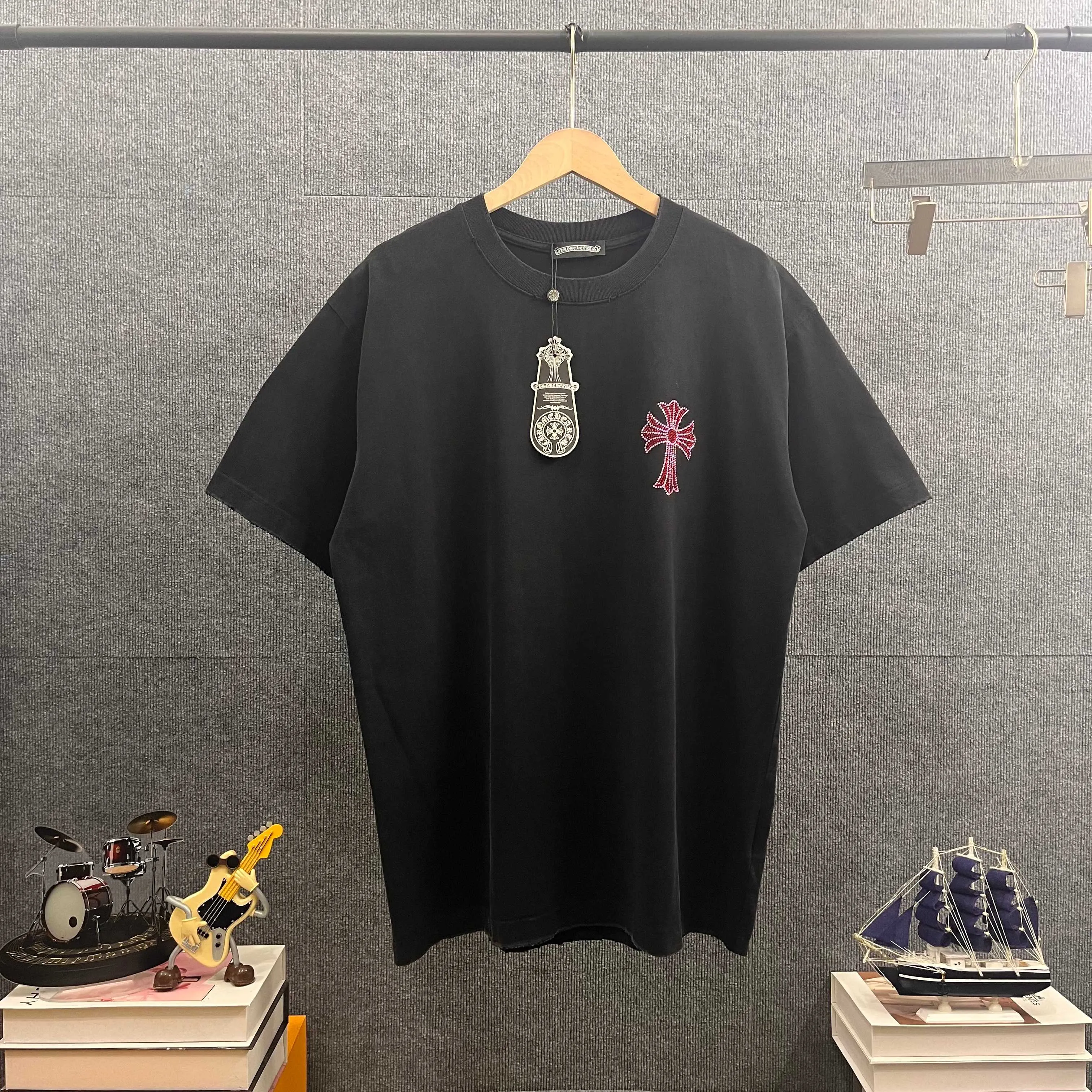 CH* * 2026 New Arrival logo T Same Style ： Size：S （100-140 ） M （130-160 ） L （150-175 ） XL （160-185 ） XXL （180 ）